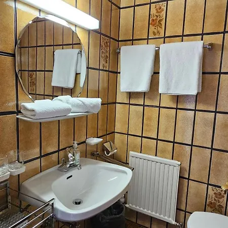 B&B Edi 로이타쉬