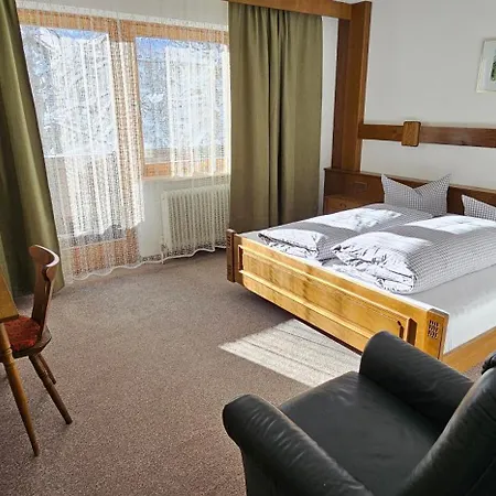 Oda ve Kahvaltı Edi