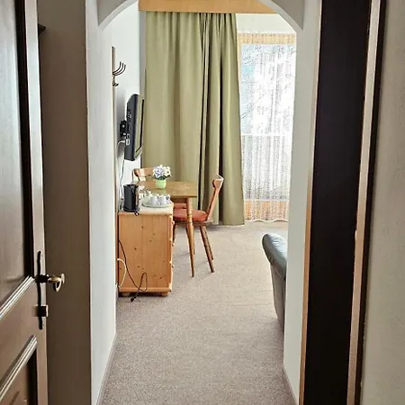 Oda ve Kahvaltı Edi Leutasch