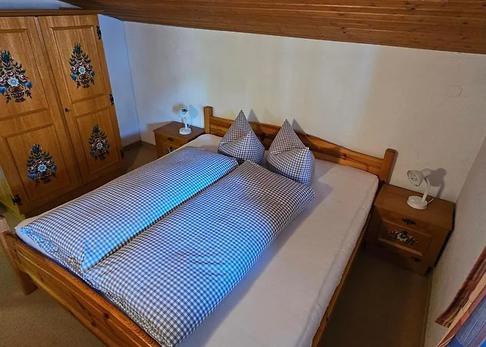 Edi Bed & Breakfast *