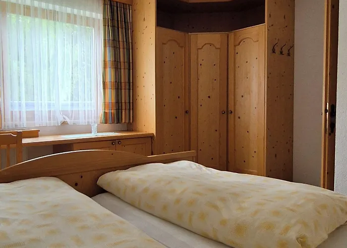 Edi Bed & Breakfast *