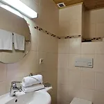 Edi Bed & Breakfast *